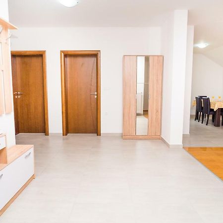 Tina Rooms Velika Gorica Luaran gambar