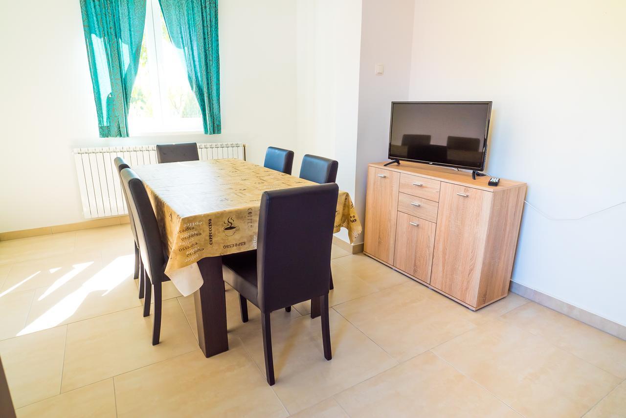 Tina Rooms Velika Gorica Luaran gambar