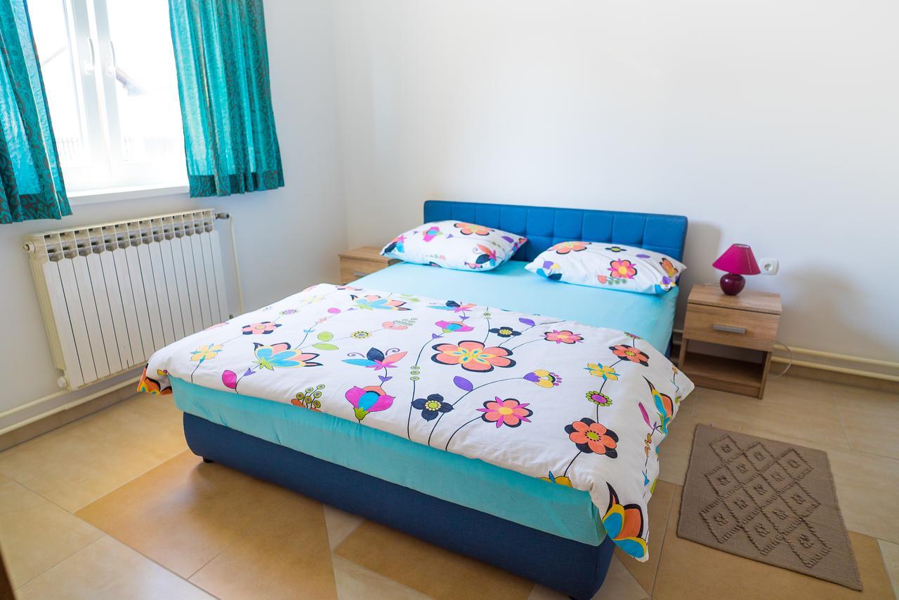 Tina Rooms Velika Gorica Luaran gambar