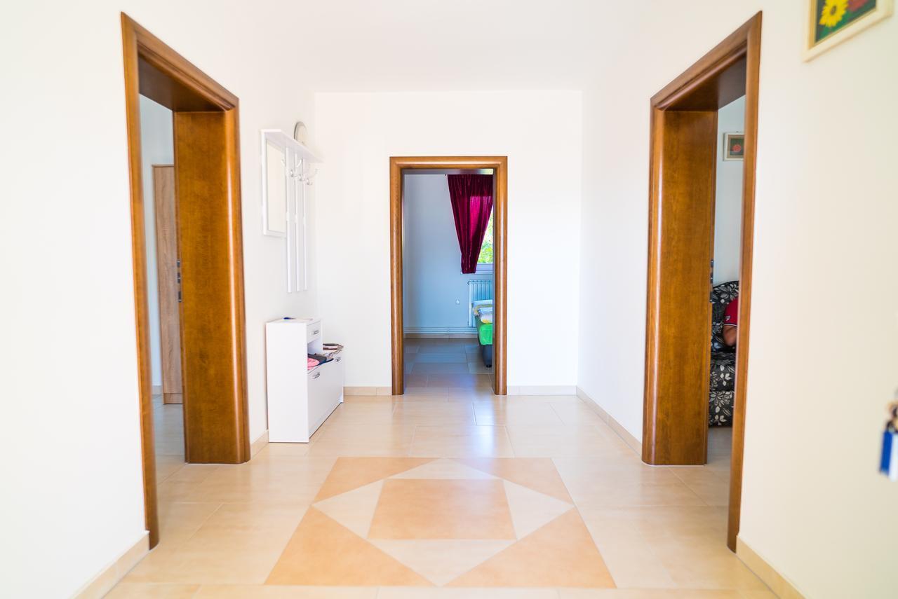 Tina Rooms Velika Gorica Luaran gambar