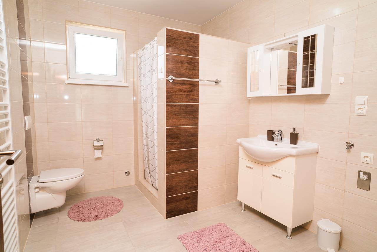 Tina Rooms Velika Gorica Luaran gambar