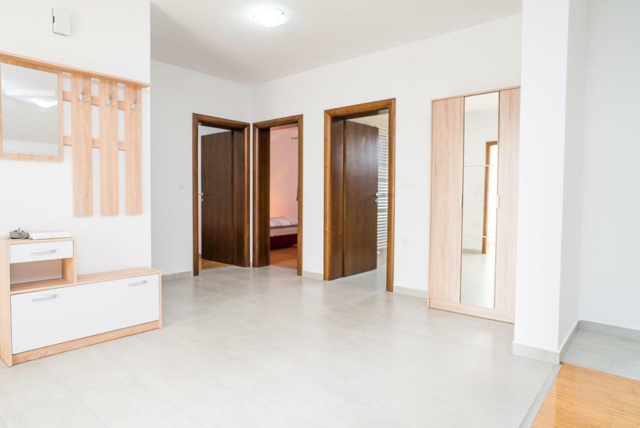 Tina Rooms Velika Gorica Luaran gambar