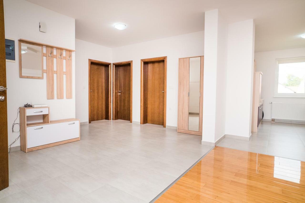 Tina Rooms Velika Gorica Luaran gambar