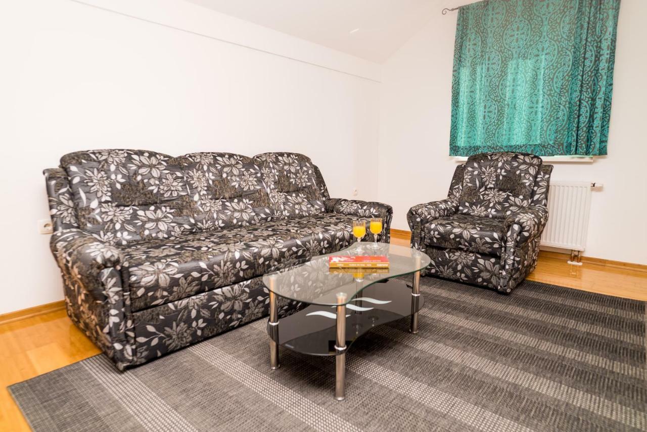 Tina Rooms Velika Gorica Luaran gambar
